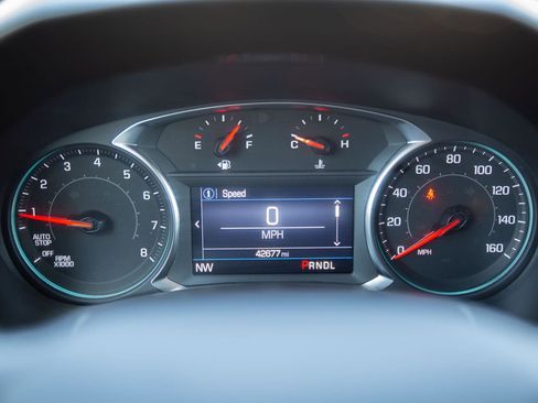 Used 2024 Chevrolet Equinox LT image 12