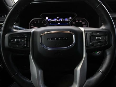 Used 2021 GMC Yukon Denali AWD/4WD image 13