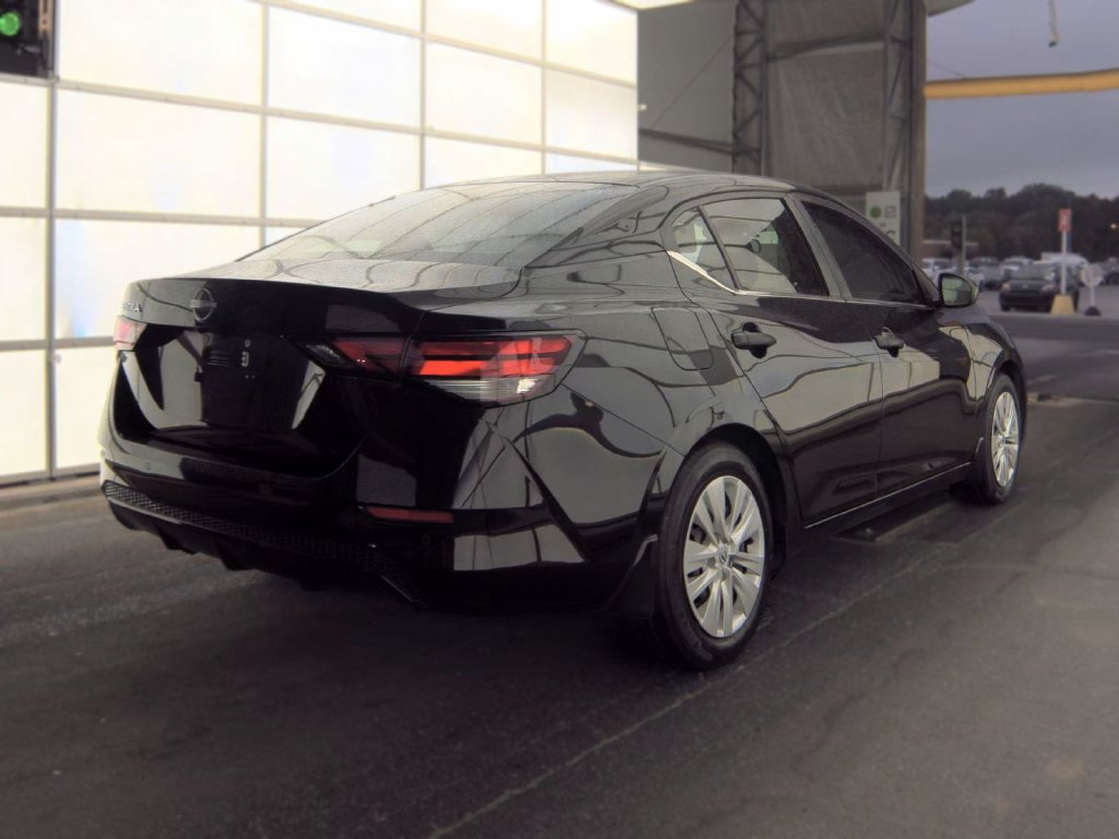 Certified 2024 Nissan Sentra S FWD image 4