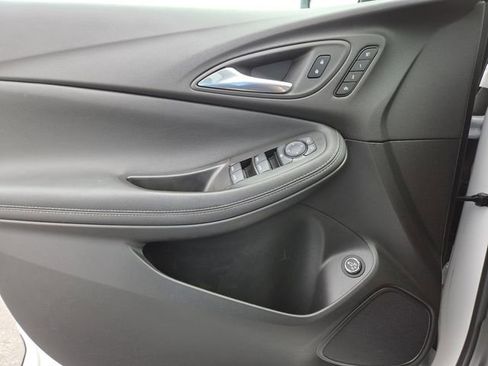 Used 2023 Buick Encore GX Essence w/ Advanced Technology Package image 32