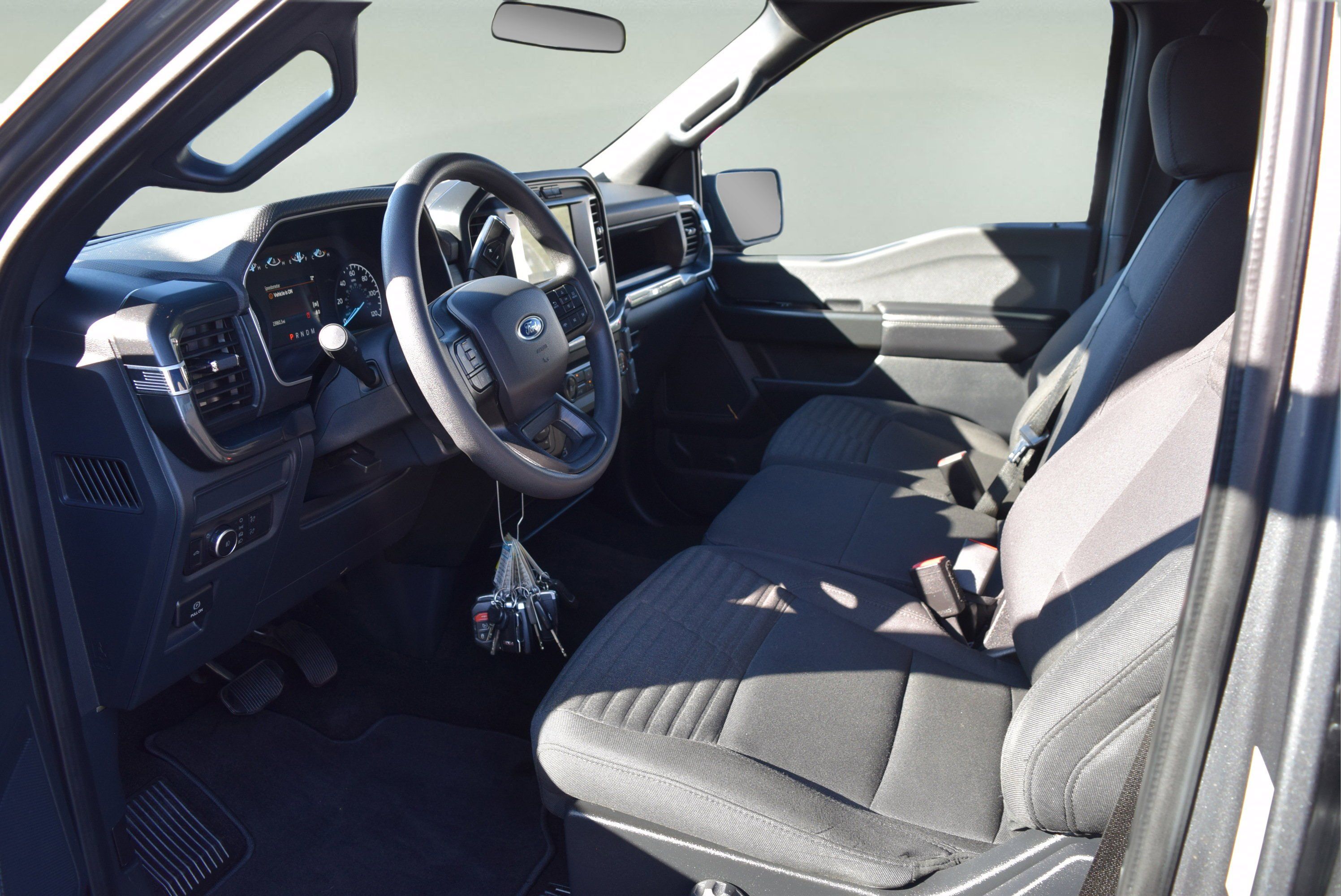 Certified 2022 Ford F150 XL w/ STX Appearance Package AWD/4WD image 9