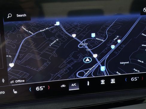 Used 2025 Audi Q6 e-tron Premium image 55