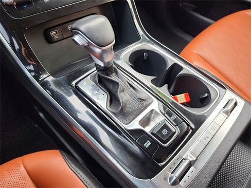 Used 2022 Kia Carnival SX image 27