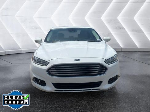 Used 2015 Ford Fusion Titanium FWD image 2