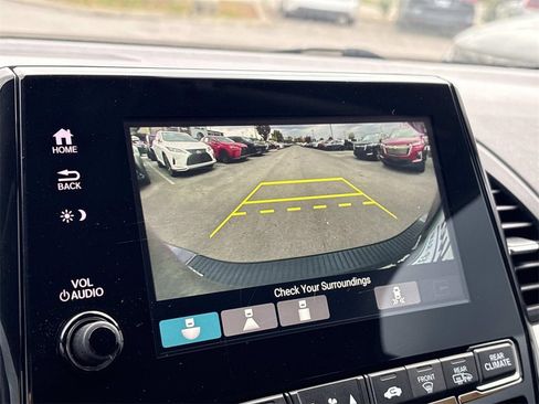 Used 2023 Honda Odyssey Elite image 34