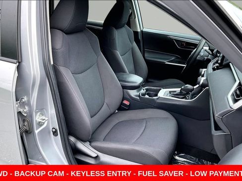 Used 2020 Toyota RAV4 LE w/ All Weather Liner Package AWD/4WD image 27