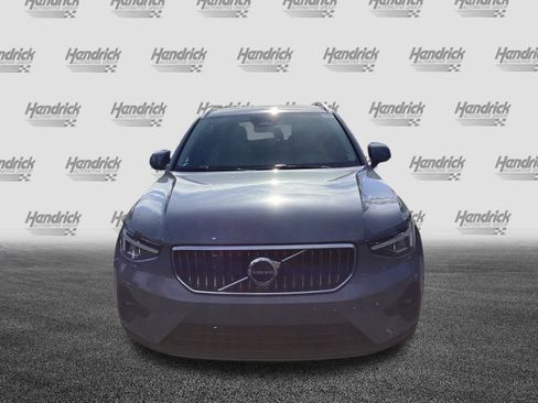 Certified 2023 Volvo XC40 B4 Plus w/ Protection Package Premier image 3