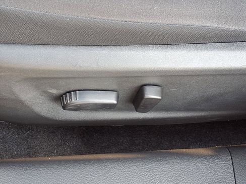 Used 2023 Nissan Altima 2.5 SV image 5