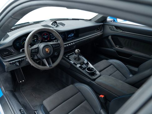 Certified 2022 Porsche 911 GT3 image 5