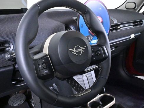 Used 2025 MINI Cooper S image 12