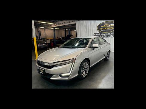 Used 2021 Honda Clarity Plug-In Hybrid image 2
