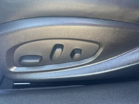 Used 2016 Chevrolet Impala LTZ image 24