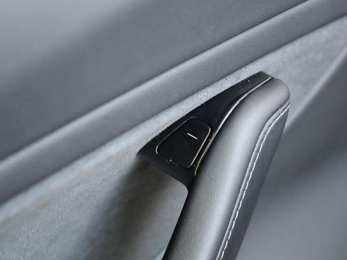 Used 2019 Tesla Model 3 Long Range AWD/4WD image 37