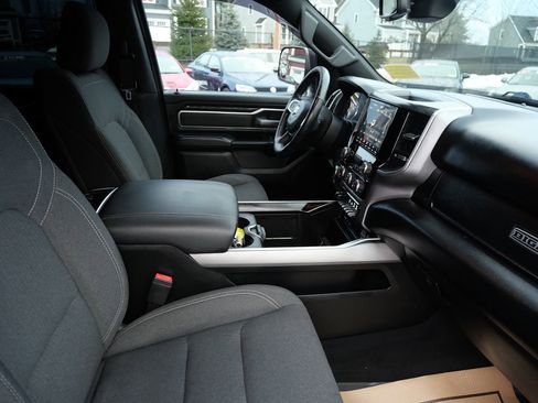 Used 2019 RAM 1500 Big Horn image 28