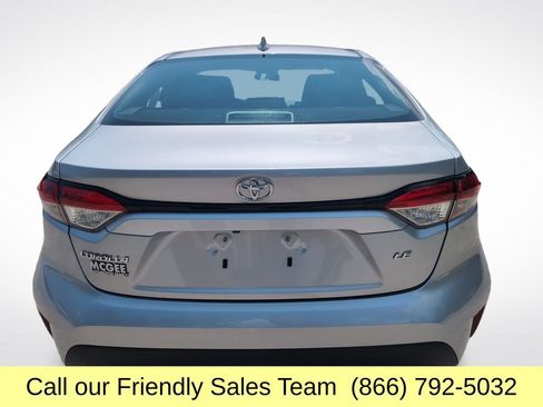 Used 2023 Toyota Corolla LE FWD image 5