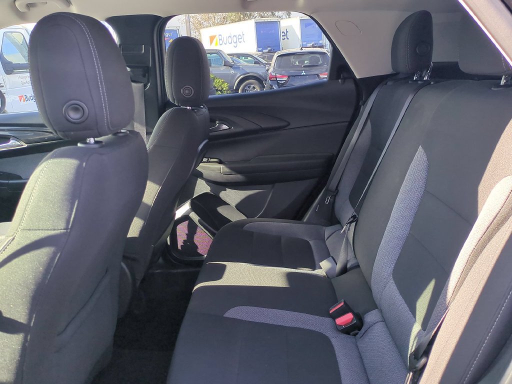 Used 2025 Chevrolet TrailBlazer LT AWD/4WD image 26