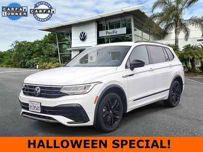 Used 2022 Volkswagen Tiguan SE R-Line