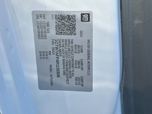 Used 2024 GMC Savana 2500 w/ Driver Convenience Package RWD image 26