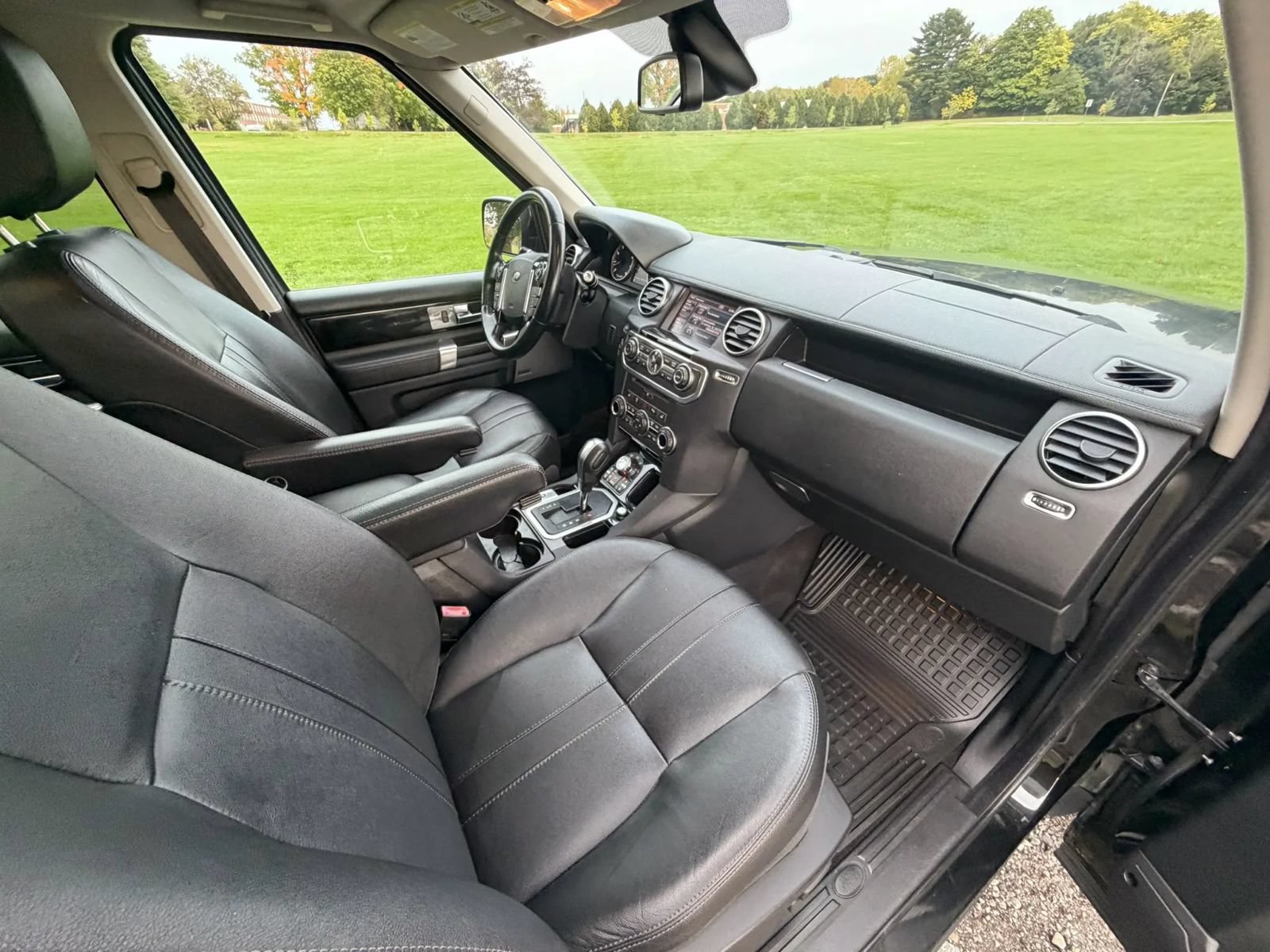 Used 2013 Land Rover LR4 HSE AWD/4WD image 64
