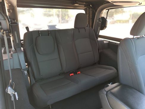Used 2023 Jeep Wrangler Sport AWD/4WD image 24