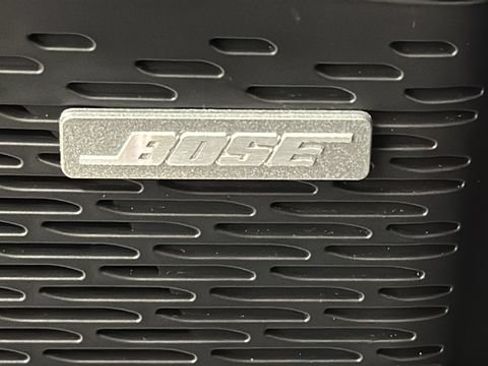 Used 2024 Chevrolet Traverse RS AWD/4WD image 43