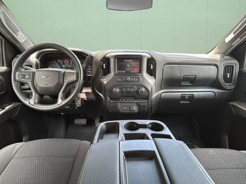 Used 2020 Chevrolet Silverado 1500 Custom Trail Boss w/ Custom Convenience Package AWD/4WD image 23