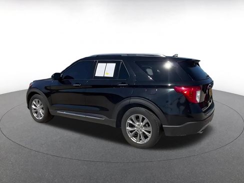 Used 2024 Ford Explorer Limited RWD image 10
