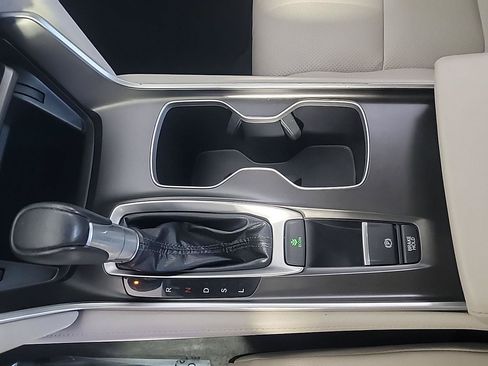 Certified 2019 Honda Accord EX-L image 32