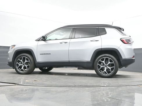 Used 2025 Jeep Compass Limited AWD/4WD image 50