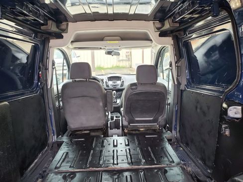 Used 2015 Ford Transit Connect XL FWD image 4