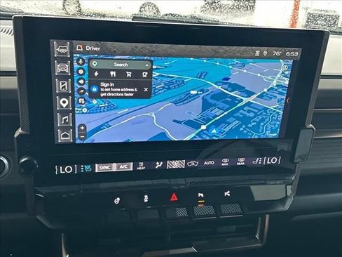 Used 2025 GMC Hummer EV 2X AWD/4WD image 30