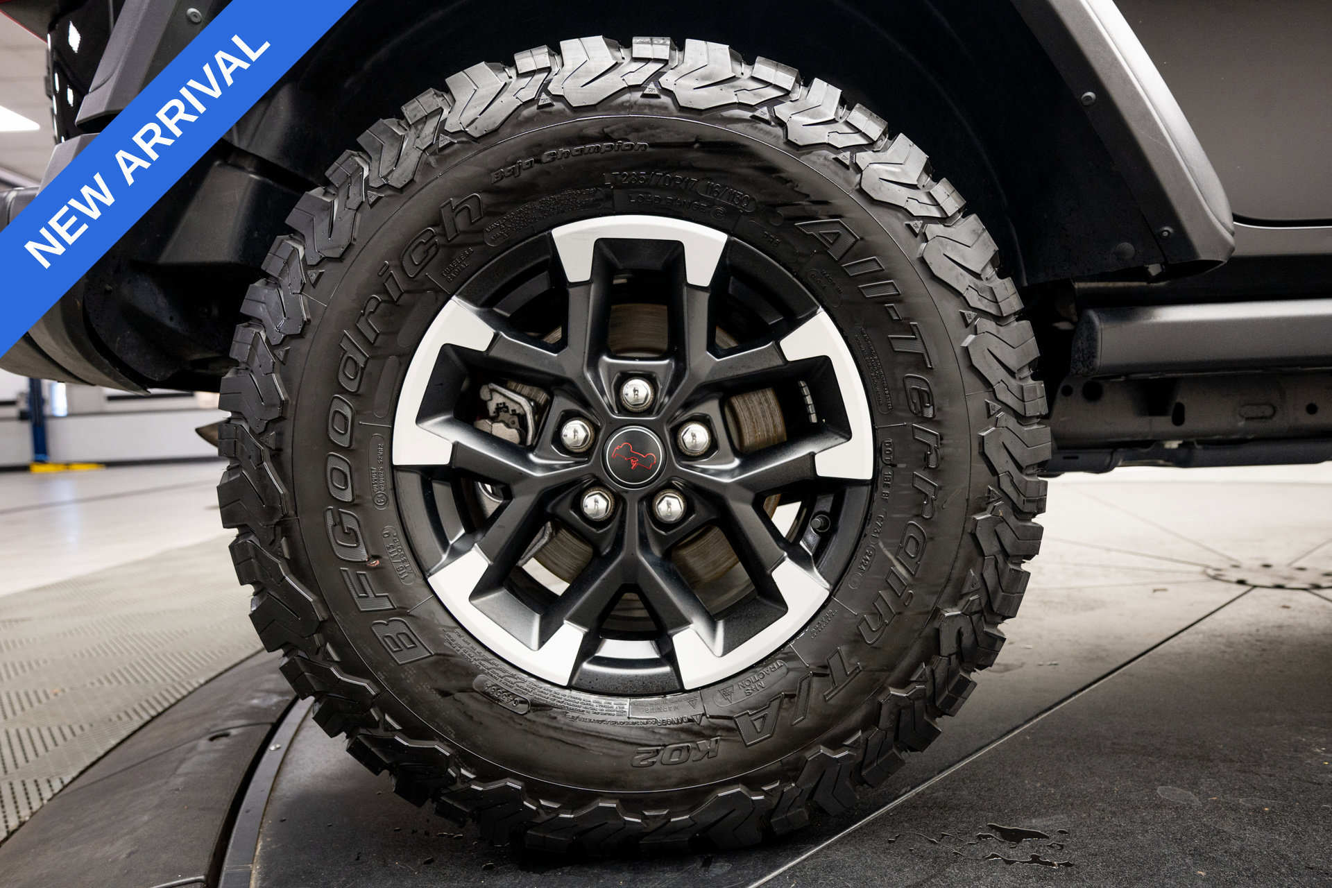 Used 2025 Jeep Wrangler Unlimited Rubicon AWD/4WD image 21