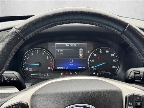 Used 2021 Ford Explorer XLT w/ Equipment Group 202A image 11