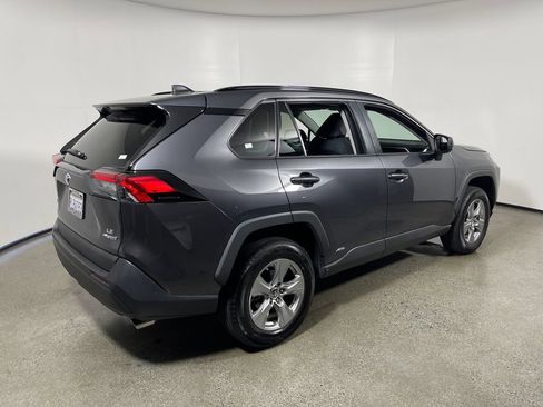 Certified 2024 Toyota RAV4 LE AWD/4WD image 3