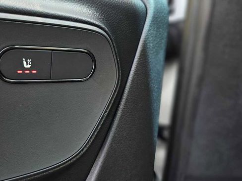 Used 2024 Mercedes-Benz Sprinter 3500 image 25