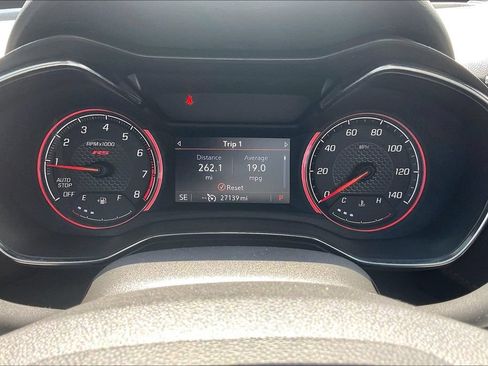 Used 2022 Chevrolet TrailBlazer RS w/ Technology Package FWD image 13