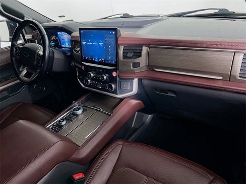 Used 2023 Ford Expedition Max Limited image 30
