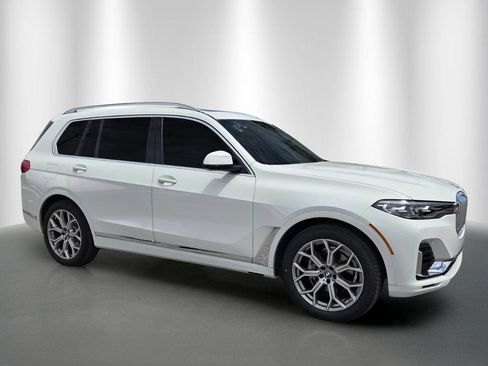 Used 2021 BMW X7 xDrive40i AWD/4WD image 2