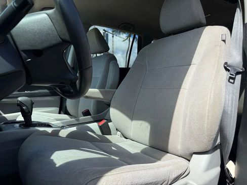 Used 2019 Honda Pilot LX image 17