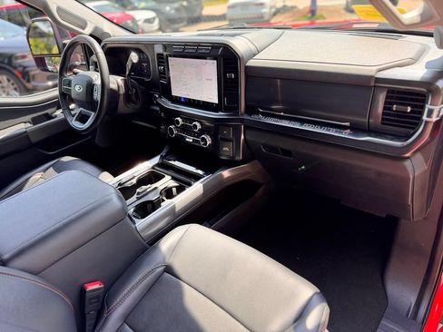 Used 2024 Ford F250 Lariat w/ Black Appearance Package AWD/4WD image 27