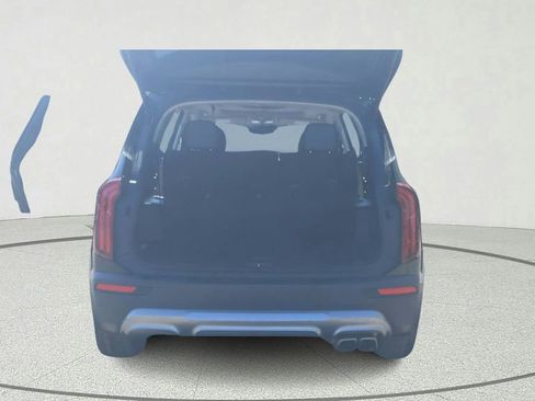 Used 2021 Kia Telluride EX w/ EX Premium Package image 12