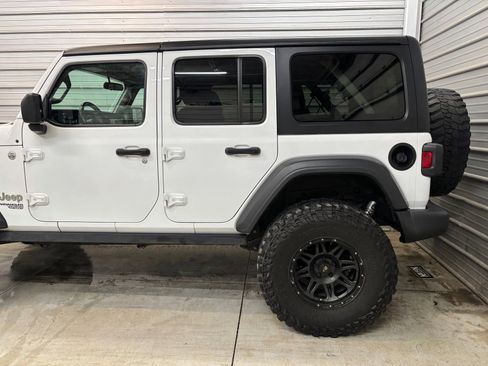 Used 2020 Jeep Wrangler Unlimited Sport S image 5