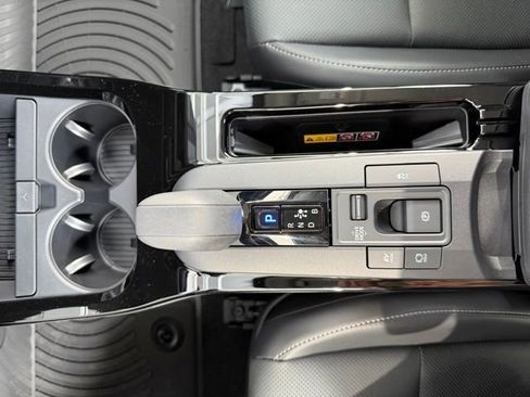 New 2026 Toyota Prius XLE image 38