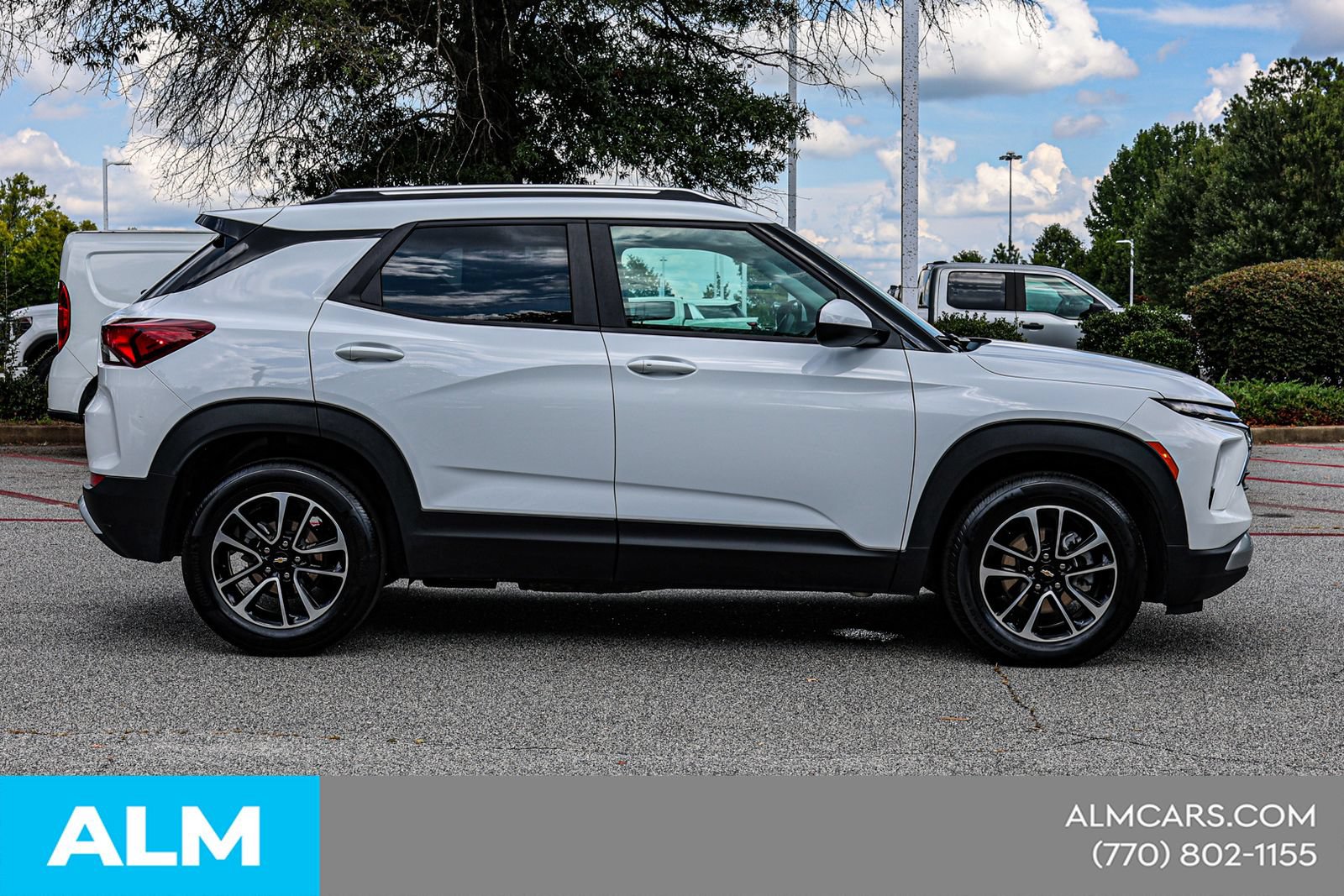 Used 2025 Chevrolet TrailBlazer LT FWD image 10