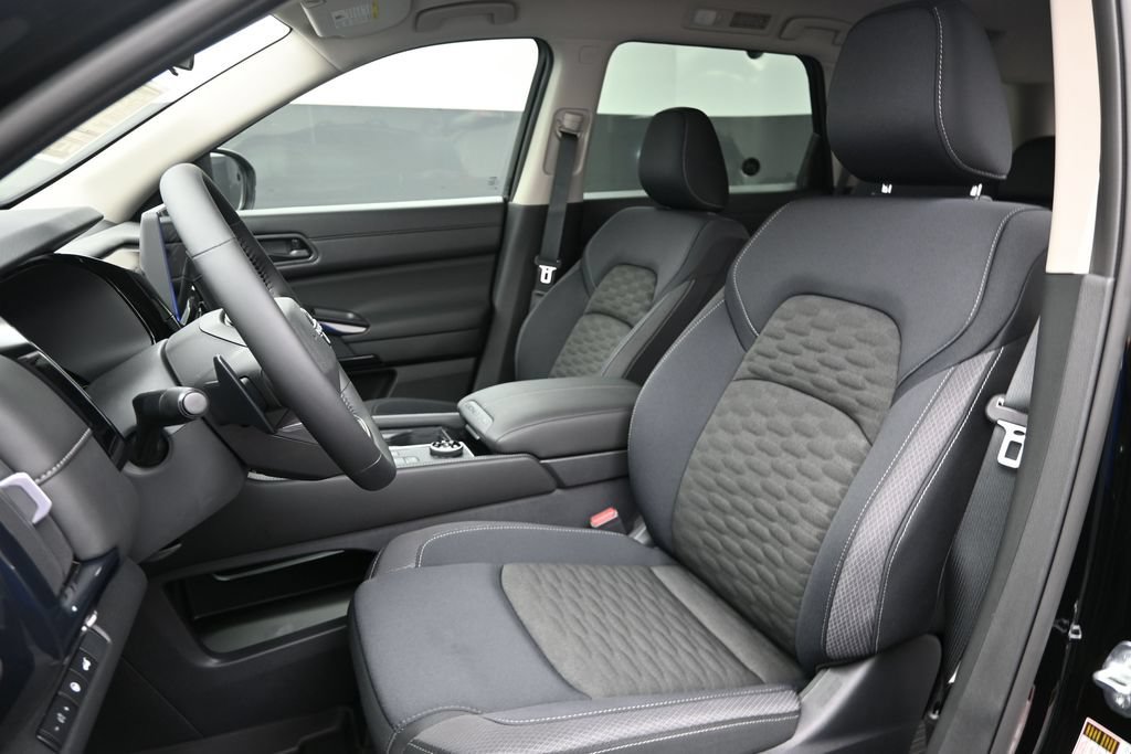 New 2026 Nissan Pathfinder SV w/ Cargo Package AWD/4WD image 19