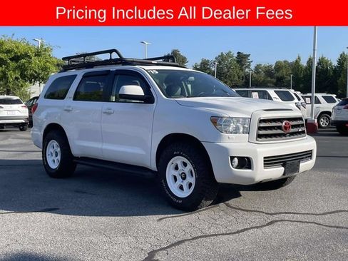 Used 2015 Toyota Sequoia SR5 w/ Premium Package AWD/4WD image 7