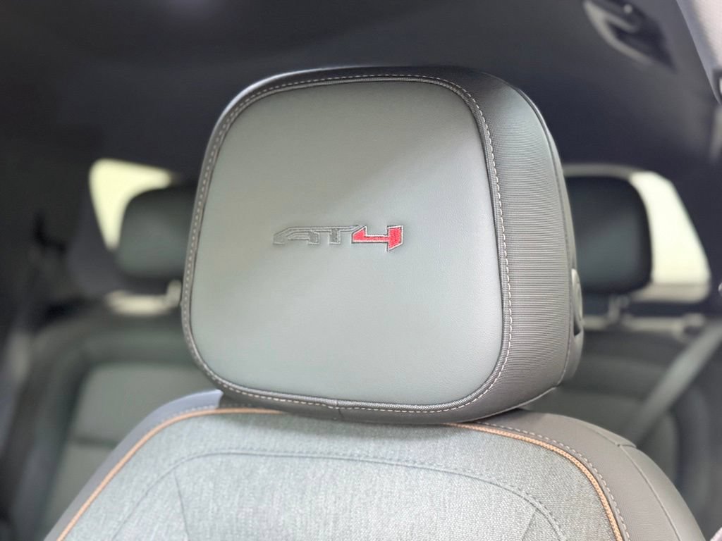 New 2026 GMC Terrain AT4 w/ Technology Package II AWD/4WD image 18