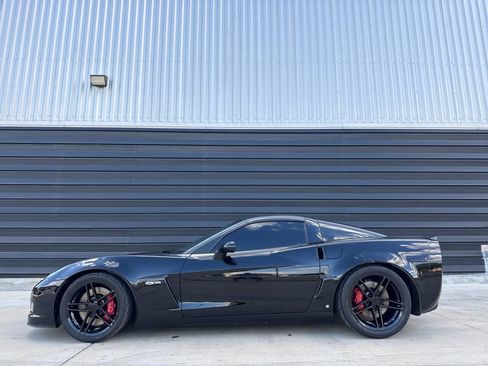 Used 2008 Chevrolet Corvette Z06 w/ Preferred Equipment Group RWD image 1