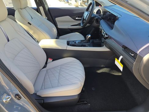 New 2026 Nissan Sentra SL image 19