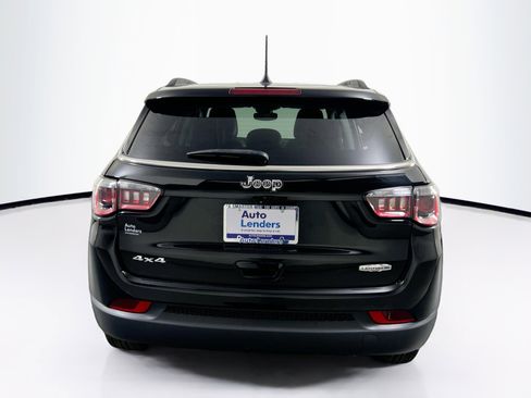 Used 2022 Jeep Compass Latitude image 6